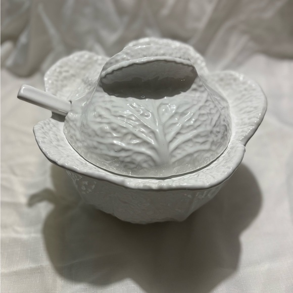 Vintage Himark Elegant White Cabbage Serveware Set - Picture 2 of 11